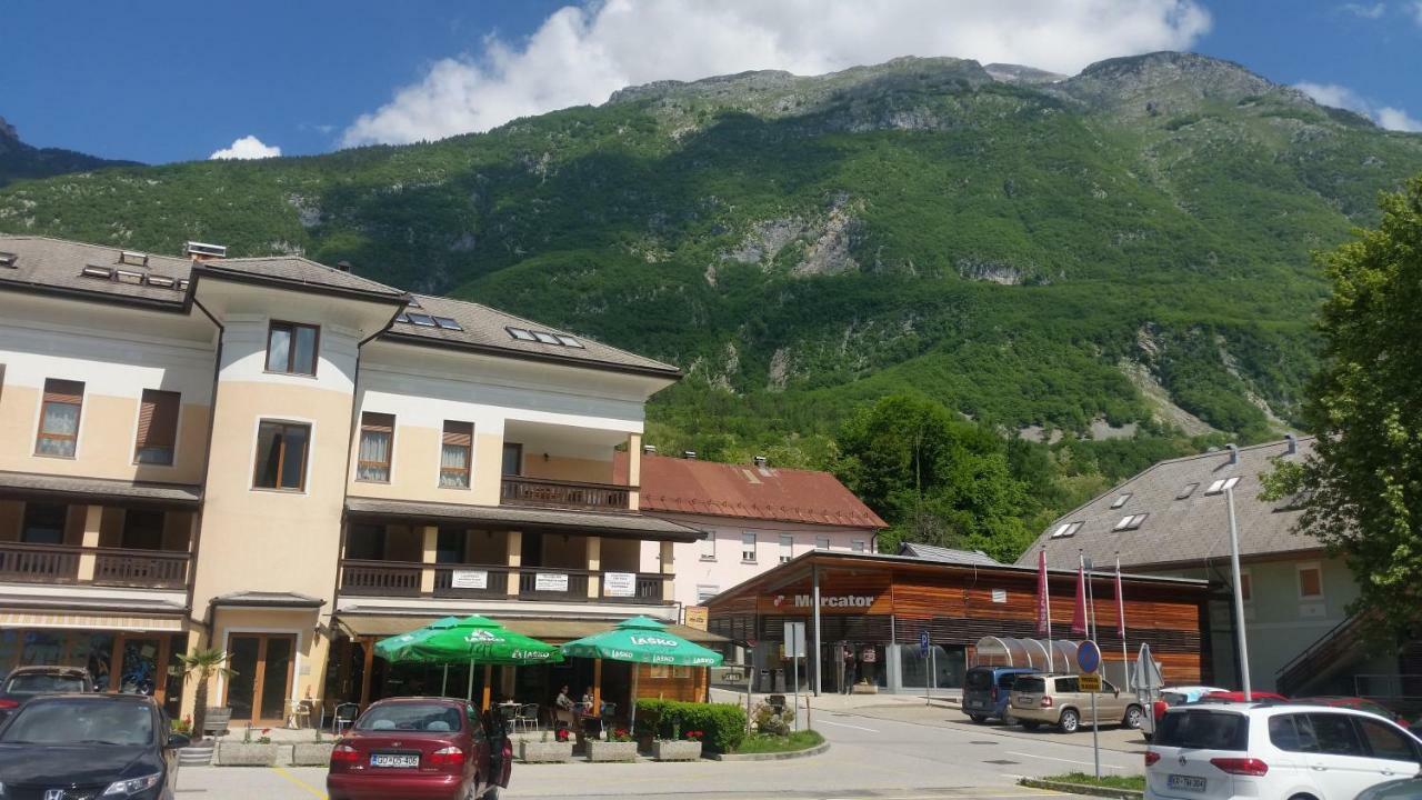 Apartments Vila Bovec Exteriör bild