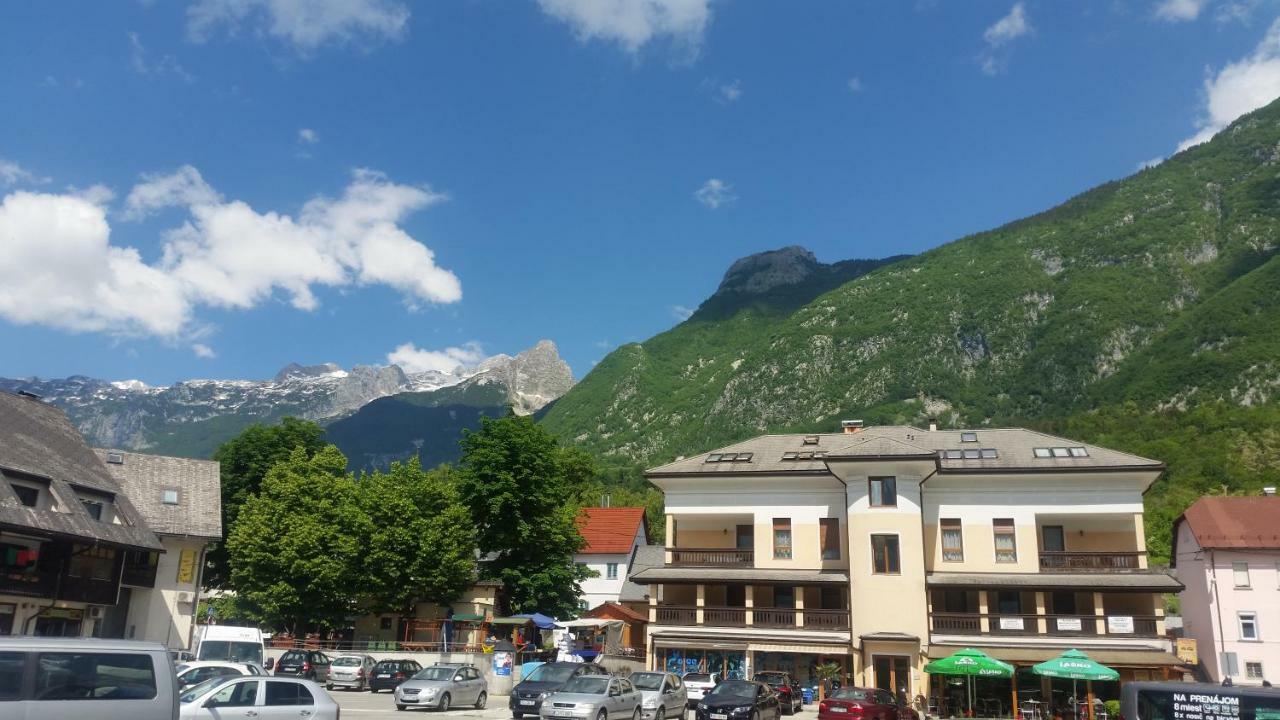 Apartments Vila Bovec Exteriör bild