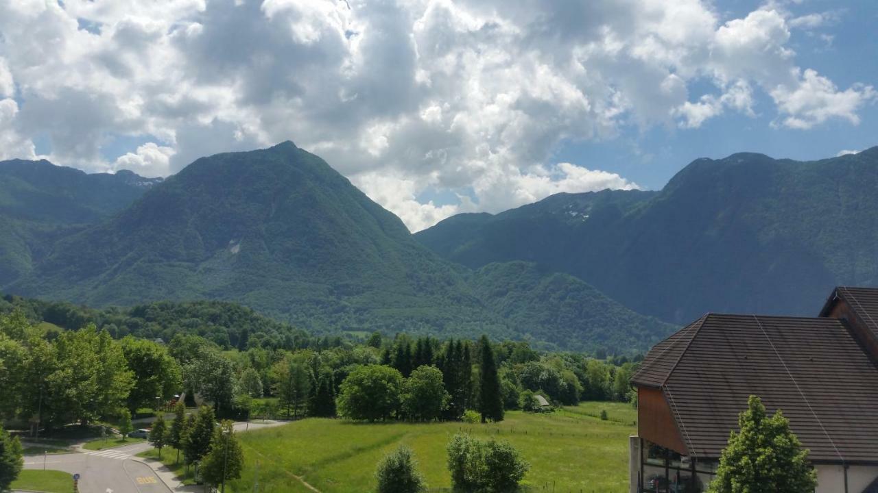 Apartments Vila Bovec Exteriör bild